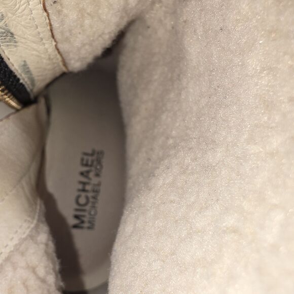 Michael Kors Rory Womens Black Suede Faux Sherpa Wedge Classic Booties Size 6 M - Picture 9 of 10